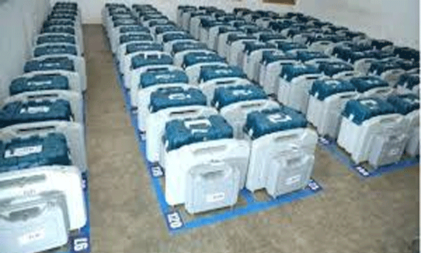 election-commission-allows-political-parties-to-monitor-security-in-strong-rooms