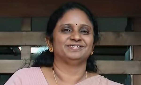 Case of embezzlement of three lakh rupees: Documents filed against Mayor Minimol