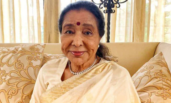 Heart attack: Asha Bhosle hospitalized