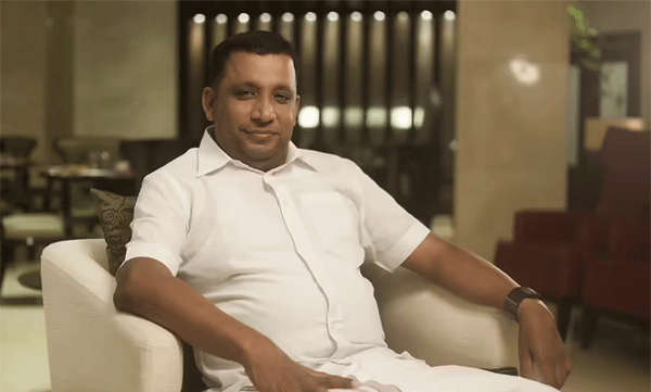 kuttanad-cash-for-vote-row-udf-candidate-reji-cherian-denies-allegations-and-blames-ldf-for-fake-campaigns