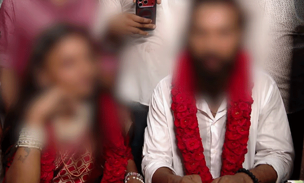 kumbh-mela-viral-star-marriage-husband-pocso-case-police-report-says-no-fault-from-kerala-police