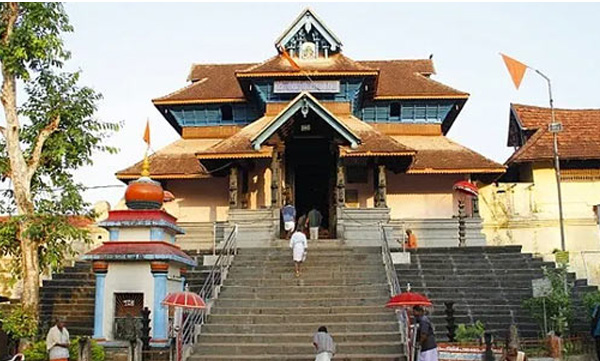 With temperatures at 40 degrees, ceremonies at Aranmula Parthasarathy Temple have been rearranged