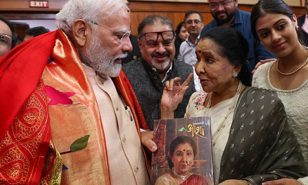 pm-modi-condoles-asha-bhosles-death