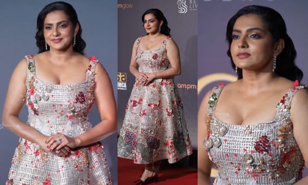 Parvathy Thiruvoth in hot floral gown