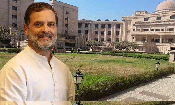 mahila-morcha-march-to-rahul-gandhi-s-house-hold-black-flags-and-burn-effigy-after-women-reservation-bill-failed