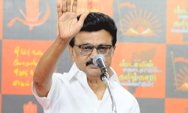 mk-stalin-meets-bishops-in-his-residence