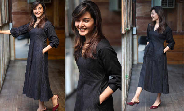 Manju Warrier elegant look in black outfit