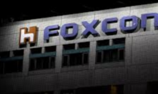 Teen gave birth in factory toilet