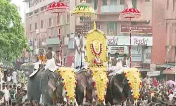 thechikottukavu-ramachandran-thrissur-pooram-2026-