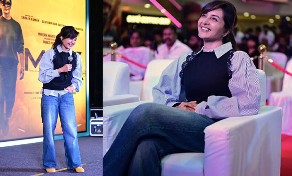 Manju warrier in korean pepri look outfit goes trending