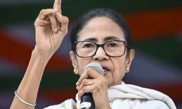 Mamata Banerjee refuses to resign as Chief Minister