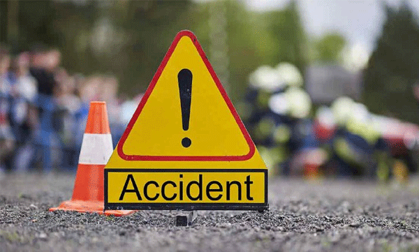 thiruvananthapuram-kowdiar-car-accident