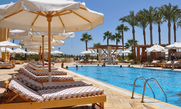 tourist-suing-greek-hotel-over-pool-chairs-awarded-1200-dollar