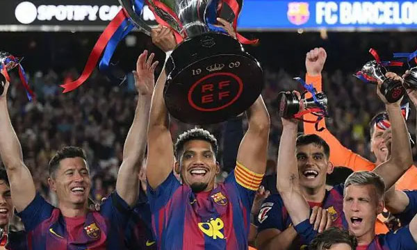 Stunning win in El Clasico; Barcelona retains La Liga title