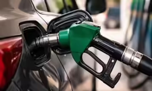 Centre Hikes Petrol, Diesel Prices By Rs 3 Amid Iran War