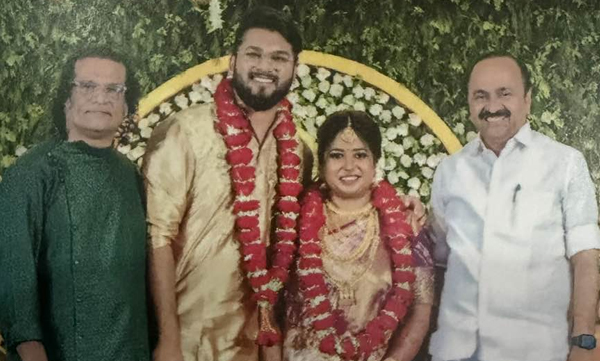 hareesh-peradi-shares-his-experience-with-v-d-satheesan