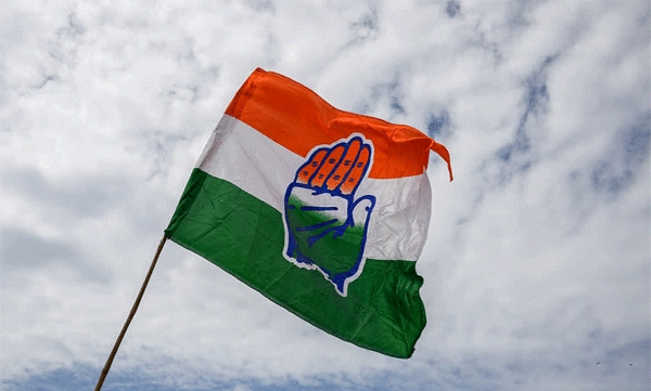 congress-leaders-are-not-those-who-are-fighting-for-anyone-say-kc-venugopal-and-vd-satheesan-