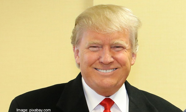 Trump's entourage throws gifts in trash before boarding plane