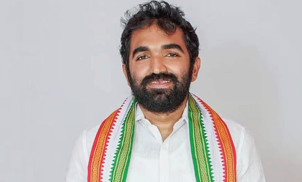 youth-leaders-kerala-ministry-demand-chandy-umman-orthodox-church-support