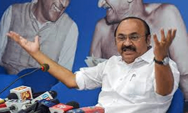 vd-satheesan-first-cabinet-decision-sit-reinvestigation-in-pinarayi-vijayan-gunmen-assault-case