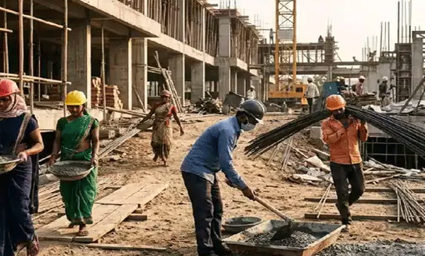 migrant-workers-delay-return-after-voting-labor-crisis-in-kerala