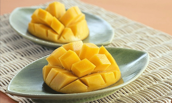 can-mangoes-cause-blood-sugar-spikes-know-the-truth-about-the-king-of-fruits-and-the-correct-portion-size