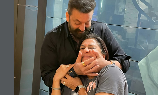 priya-dutt-shares-emotional-note-for-brother-sanjay-dutt-grateful-for-this-bond