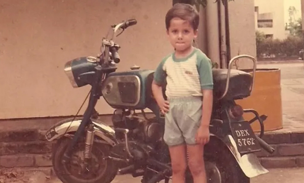photo-www.instagram.com/shahidkapoor/