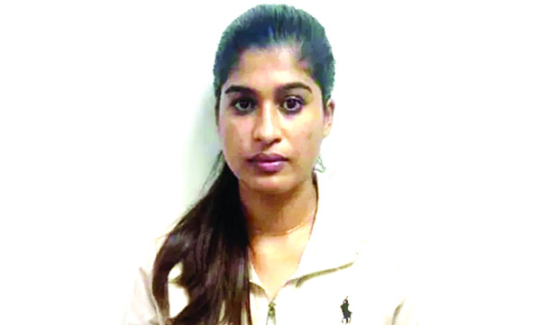 കഞ്ചാവ് കടത്ത്;
'മിസിസ് കേരള'
മത്സരാര്ഥി
പിടിയില്