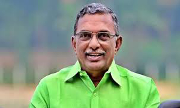 എ. പത്മകുമാറിനെ സസ്പെന്ഡ് ചെയ്തു