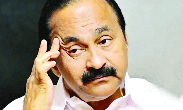 19 വരെ സന്ദര്ശകരെ നേരിട്ടു കാണാന് സാധിക്കില്ലെന്ന് ഓഫീസ് ; വി.ഡി. സതീശന് 'വനവാസ'ത്തിലാണ് ; ബജറ്റ് അവതരിപ്പിക്കുന്ന മൂന്നാം കോണ്ഗ്രസ് മുഖ്യമന്ത്രി...!