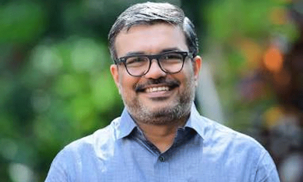 

600 കോടിയുടെ നഷ്ടം, പിന്നില്‍ വന്‍ അഴിമതി; മദ്യ നികുതിയിളവില്‍ യു.ഡി.എഫിനെതിരെ എം.ബി. രാജേഷ്

