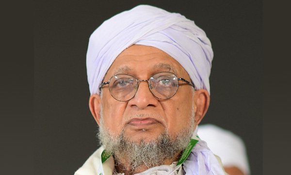 സമസ്ത കാസര്കോട് ജില്ലാ പ്രസിഡന്റും മംഗളൂരു ഖാസിയുമായ ത്വാഖ അഹമ്മദ് അല് അസ് ഹരി അന്തരിച്ചു