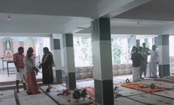 വാണിയപ്പാറ പള്ളിയിലെ ദുരൂഹതയ്ക്ക് തിരശ്ശീല വീഴുന്നു; കല്ലറയിൽ ഉള്ളത് 2 മൃതദേഹം മാത്രം; പായപൊതിഞ്ഞ നിലയിൽ കണ്ടത് ജയിംസിന്റെ മൃതദേഹമാണെന്ന് റിപ്പോർട്ട്