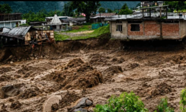 കനത്ത മഴയിൽ അരുണാചൽ പ്രദേശിൽ മിന്നൽ പ്രളയം; ജനജീവിതം താറുമാറായി