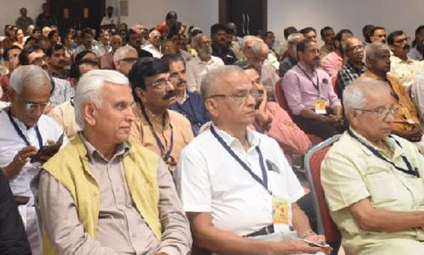 ആർ.എസ്.എസ് ശതാബ്ദി പരിപാടിയിൽ കേന്ദ്ര സർവകലാശാല വൈസ് ചാൻസലർ സിദ്ധു പി. അൽഗൂർ മുഖ്യാതിഥി