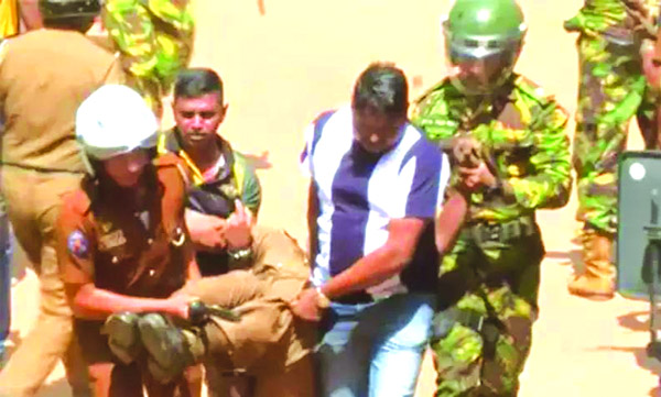 ജയിലില് ഏറ്റുമുട്ടല്;
ശ്രീലങ്കയില് 25 മരണം