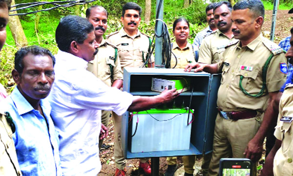 കാട്ടാന ശല്യം; ജനകീയ 
ഫെന്‍സിങ്‌ സ്‌ഥാപിച്ചു