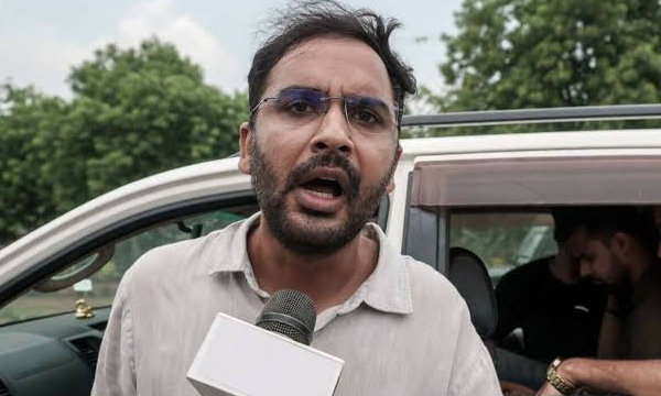 സിജെപി-കോൺഗ്രസ് ബന്ധം ഉലയുന്നു; ആം ആദ്മി ആരോപണം